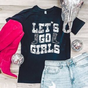 B038 Black “Let’s Go Girls” Boots Print Crew Neck T Shirt